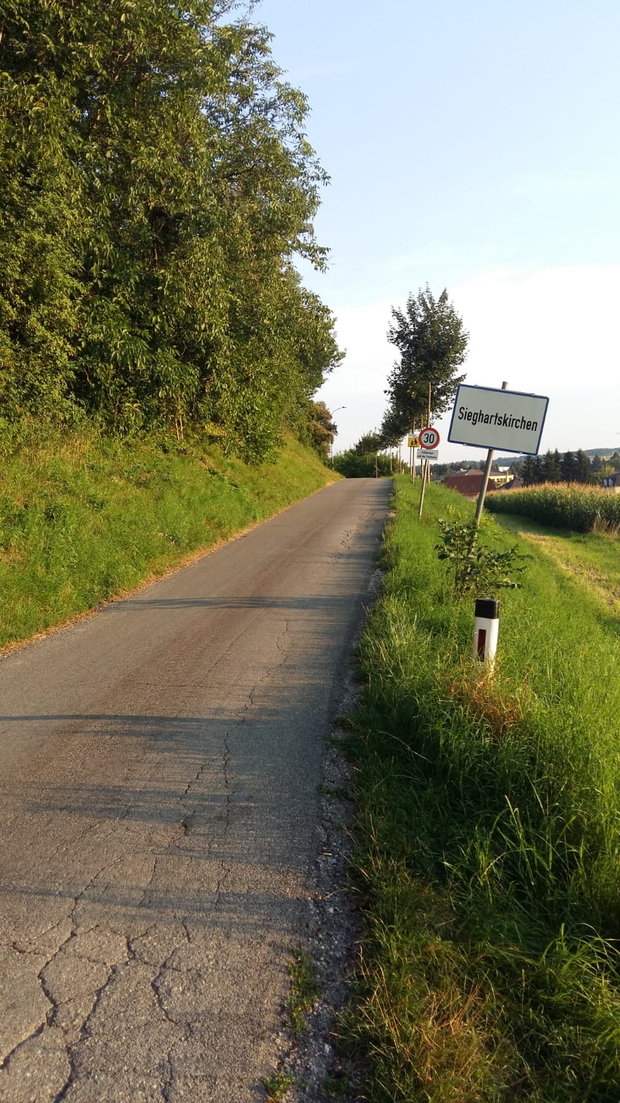 Ortsschild www.nachhausefinden.at